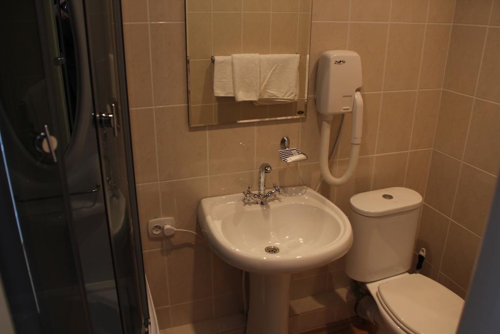 Hotel Ukraine Житомир Номер фото
