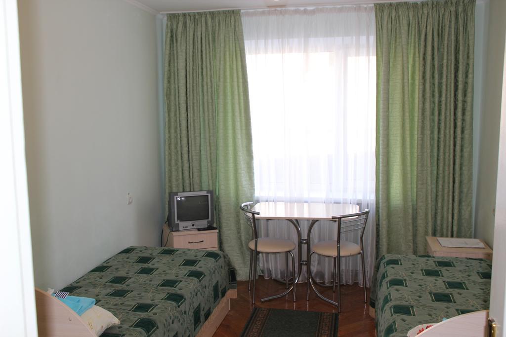 Hotel Ukraine Житомир Номер фото