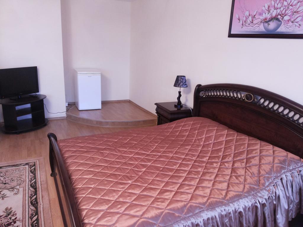 Hotel Ukraine Житомир Номер фото
