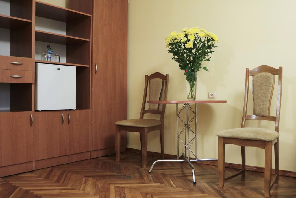Hotel Ukraine Житомир Экстерьер фото