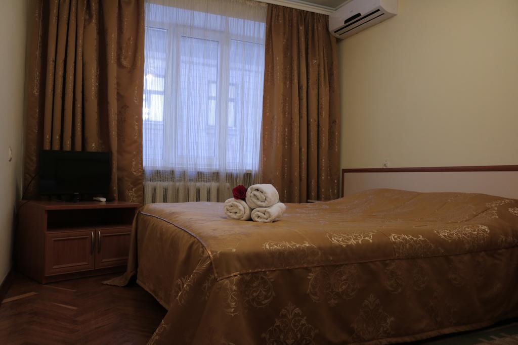 Hotel Ukraine Житомир Экстерьер фото